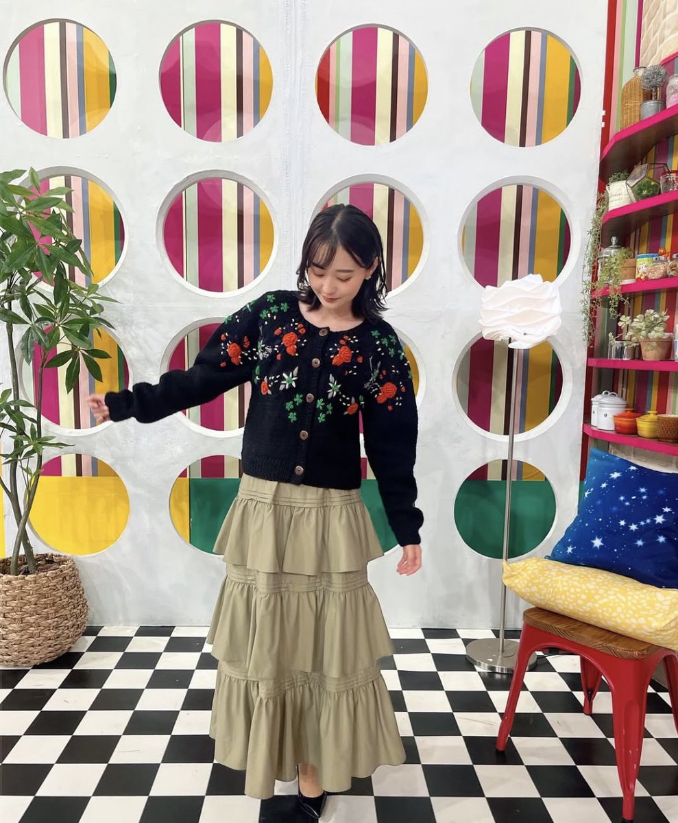 A9Nkx's tweet photo. 🟧アナウンサーニュース🟧
若林有子(TBS)
#よるのブランチものまねSHOW!
今回も感動と笑いの連続です🎤
今夜11:56〜ご覧ください😊
▶︎ワンピース: #LAGUNAMOON
▶︎トップス: #ROSEBUD / スカート: #31sonsdemode
▶︎シアートップス: #LIMUE / キャミワンピース: #VACANCY
#若林有子 https://t.co/mEfGhEzYcr