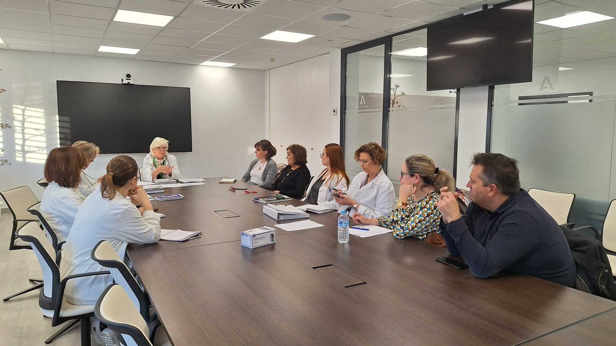 TorrecardenasHU's tweet photo. 🚭Comprometidos con la salud y el bienestar
Hemos celebrado la reunión del Comité Promotor del #HUTorrecardenas de la Red Global de Servicios Sanitarios y Espacios Libres de Humos. 🌍🏥
Seguimos avanzando hacia un entorno más saludable y libre de tabaco. 💪✨
#EspaciosSinHumo https://t.co/HqohwI4AEk