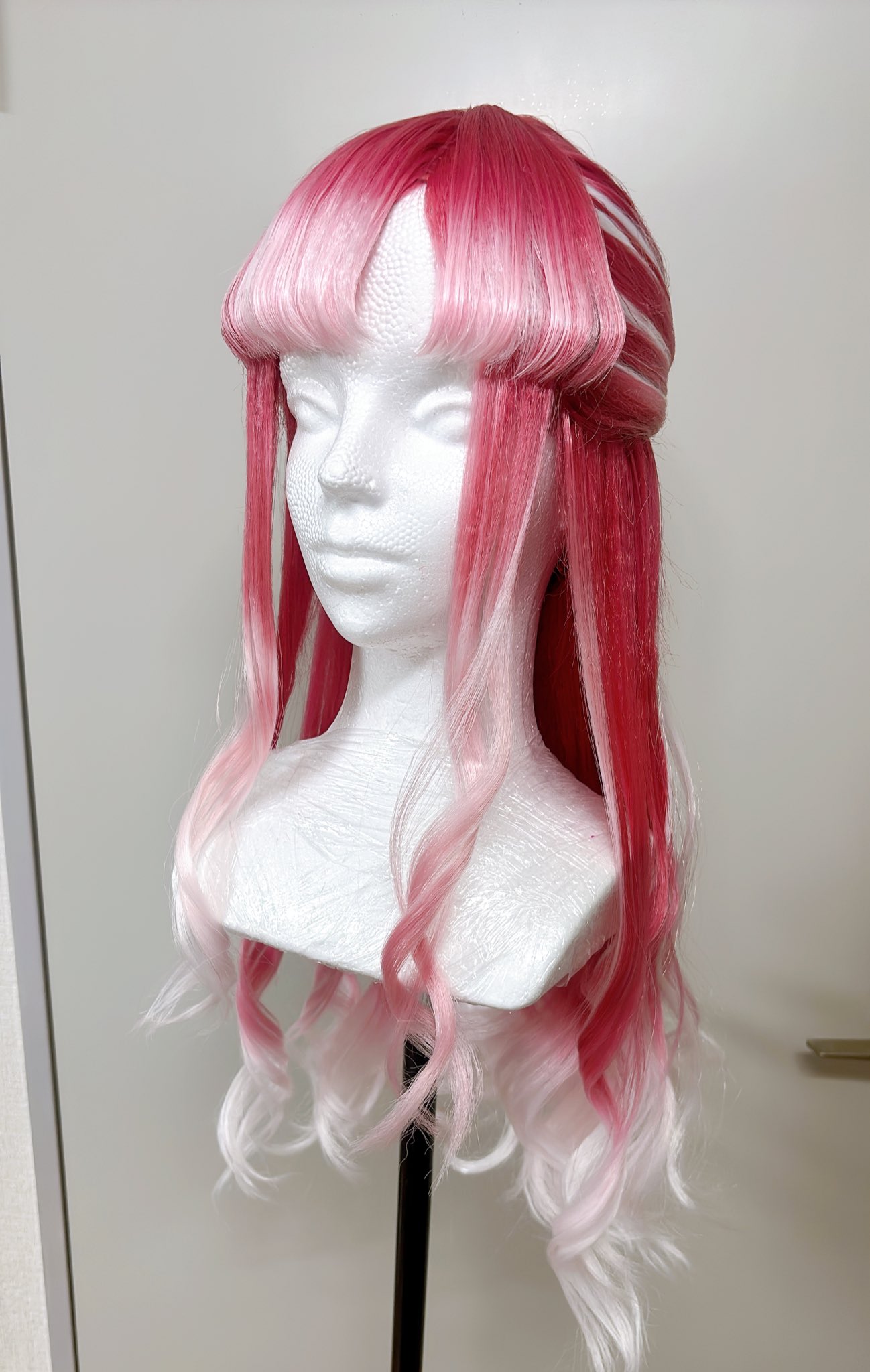 にじさんじ 早乙女ベリー コスプレウィッグ ウィッグネット2種類付き にじさんじ 早乙女ベリー コスプレ ウィッグ セット済み