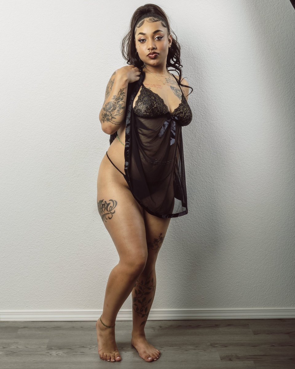 Content from ladyniahpaid