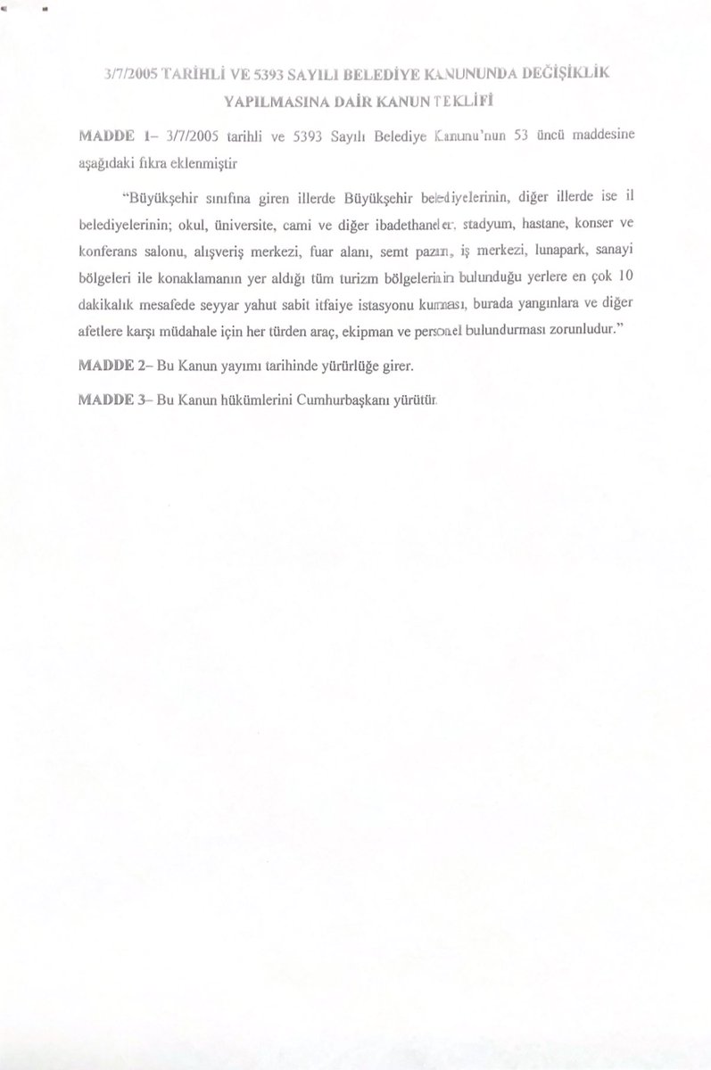 Ülkemizde yangın ve diğer afetlere müdahale süresinin insanımızı hayatta tutabilmek için ne derecede kritik öneme sahip olduğunu Bolu’da çok acı bir şekilde tecrübe ettik. 

Bu kapsamda meclise sunduğumuz yeni kanun teklifi ile her ilimizde itfaiye ekiplerinin yangın ve diğer