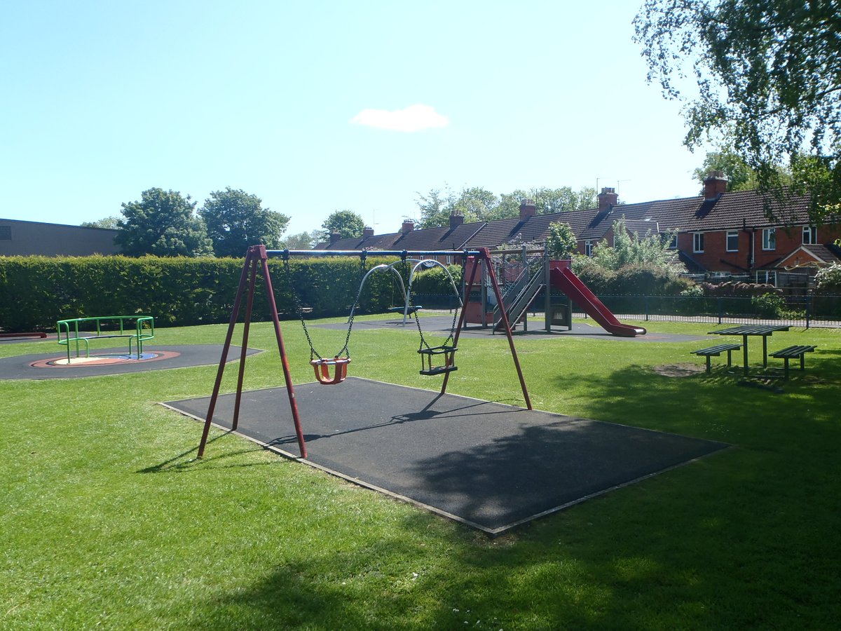 Please be aware that repairs are being made to various playgrounds in the town over the next couple of weeks. Please don't be surprised to see missing parts which will have been taken away for repair and will be returned asap.
#sherborne #LoveSherborne