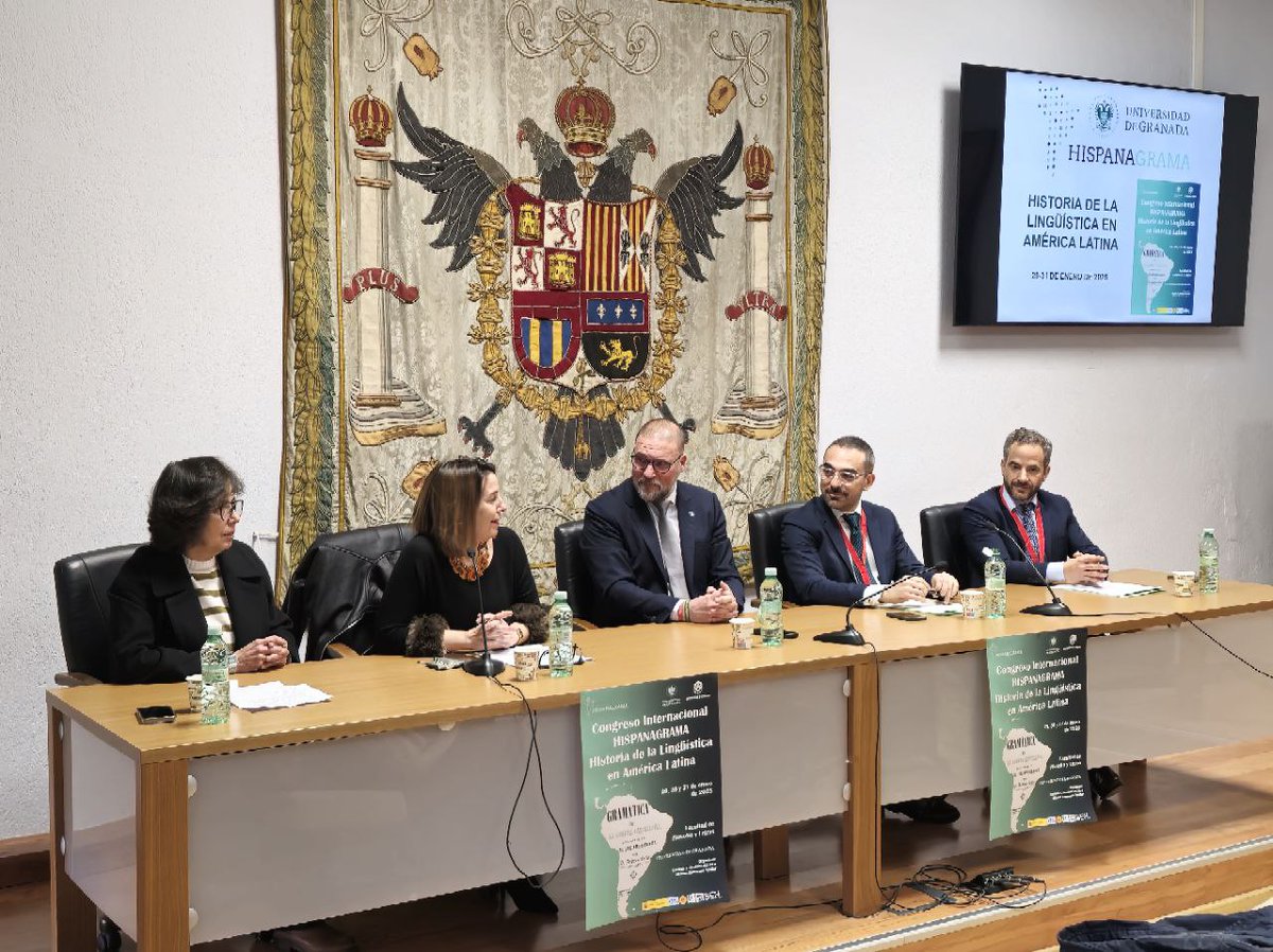 Universidad Granada (@canalugr) on Twitter photo 🗣️ Congreso Internacional HISPANAGRAMA: "Historia de la Lingüística en América latina"
🗓️ Del 29 al 31 de enero en <a href="/FyL_UGR/">Filosofía y Letras</a> 🗣️ Congreso Internacional HISPANAGRAMA: "Historia de la Lingüística en América latina"
🗓️ Del 29 al 31 de enero en <a href="/FyL_UGR/">Filosofía y Letras</a>