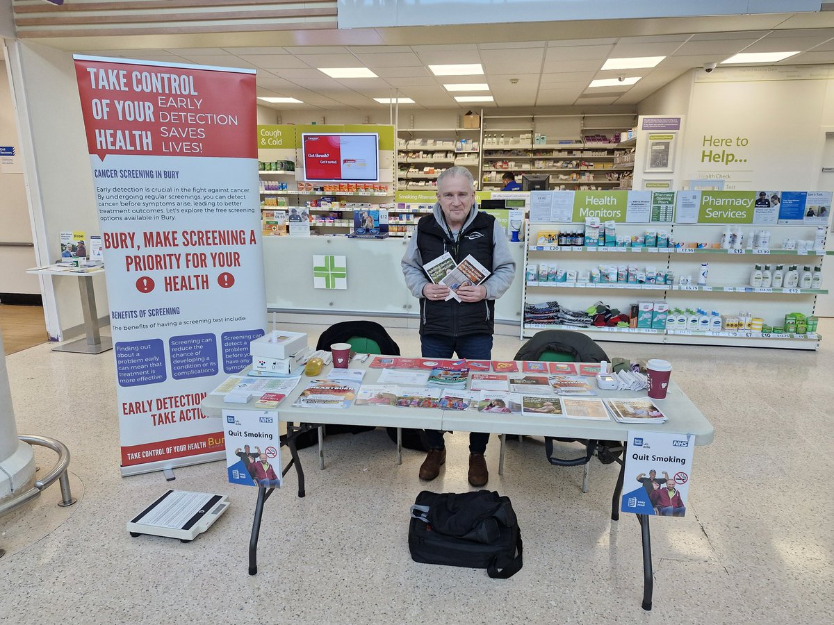 LizzieHoward_'s tweet image. Here’s a photo of our Billy at the pop-up event at Tesco Bury yesterday! The team had some fantastic conversations about how small lifestyle changes and regular cancer screening can help reduce risk and support early detection @burylivewell @shellarinab @GM_Cancer
