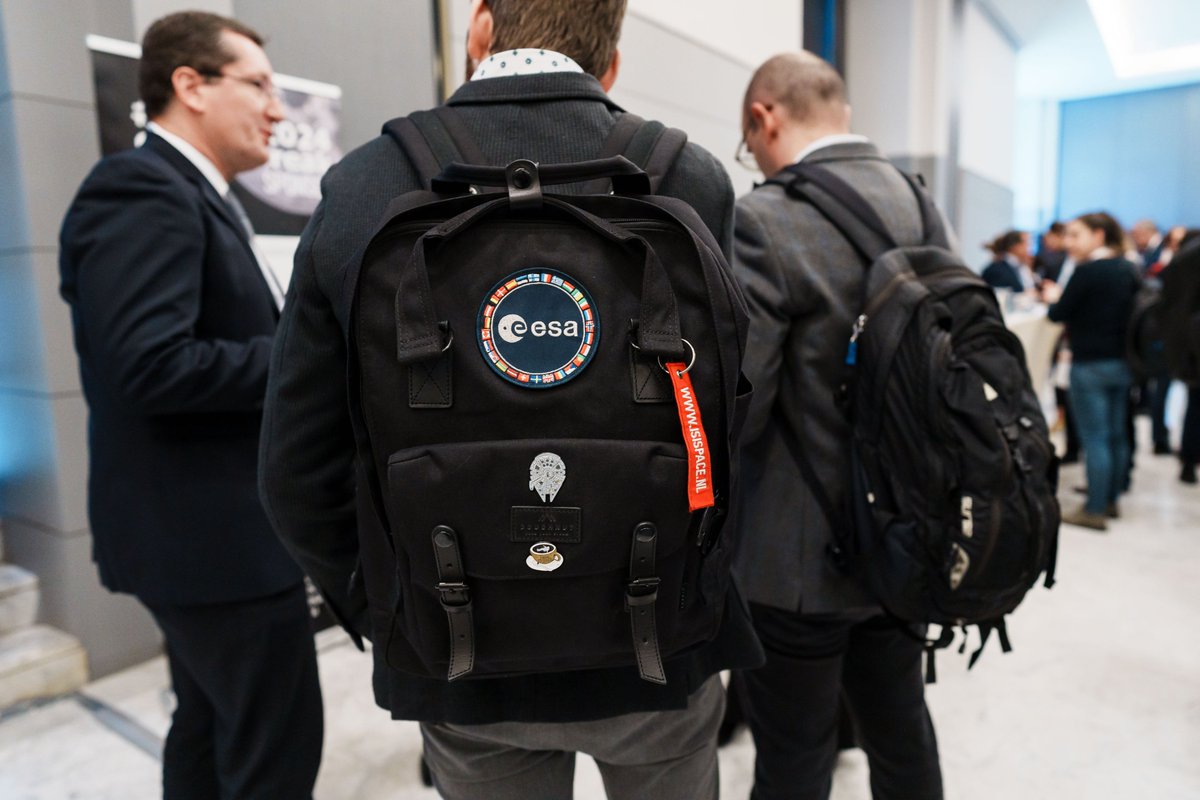SSSIForum's tweet photo. Málaga will be soon the European capital of #smallsatellites where giants of the sector will join @SSSIForum to discover its latest uses and tech.
@NASA @esa @EjercitoAire @aee_gob @infoGMV_es @PLD_Space @Airbus #Sener #OCCAMSpace will be there. Are you going to miss #SSSIF2025 ? https://t.co/xqgI8lO6cl