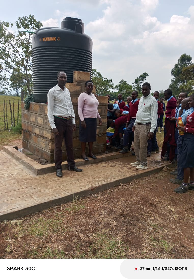 Lord, when I am done, please take the Glory. Kabiemit Primary school, where my dad forced us to go and made me learn Kalenjin, I now appreciate you, Dad. 

We will be launching all 10 schools soon. 

Then we start the next batch.

We agreed we will fix Nandi. Sio?@PropesaTV
