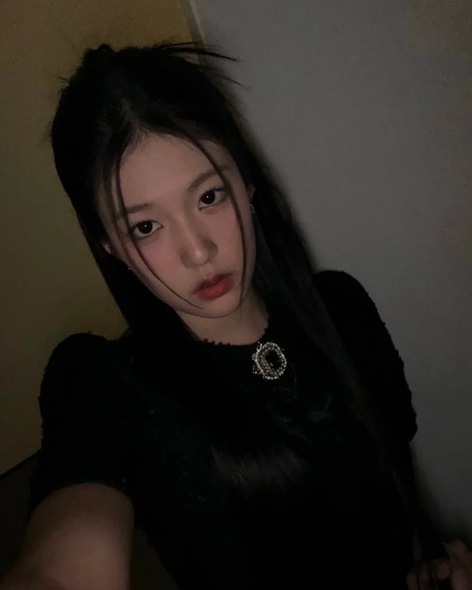 [250129] INSTAGRAM

Jiyoon Update

2o25!
1. Health 
2. Love 
3. Happiness 

#izna #이즈나 <a href="/izna_offcl/">izna</a> <a href="/izna_offcl_jp/">izna JP</a>