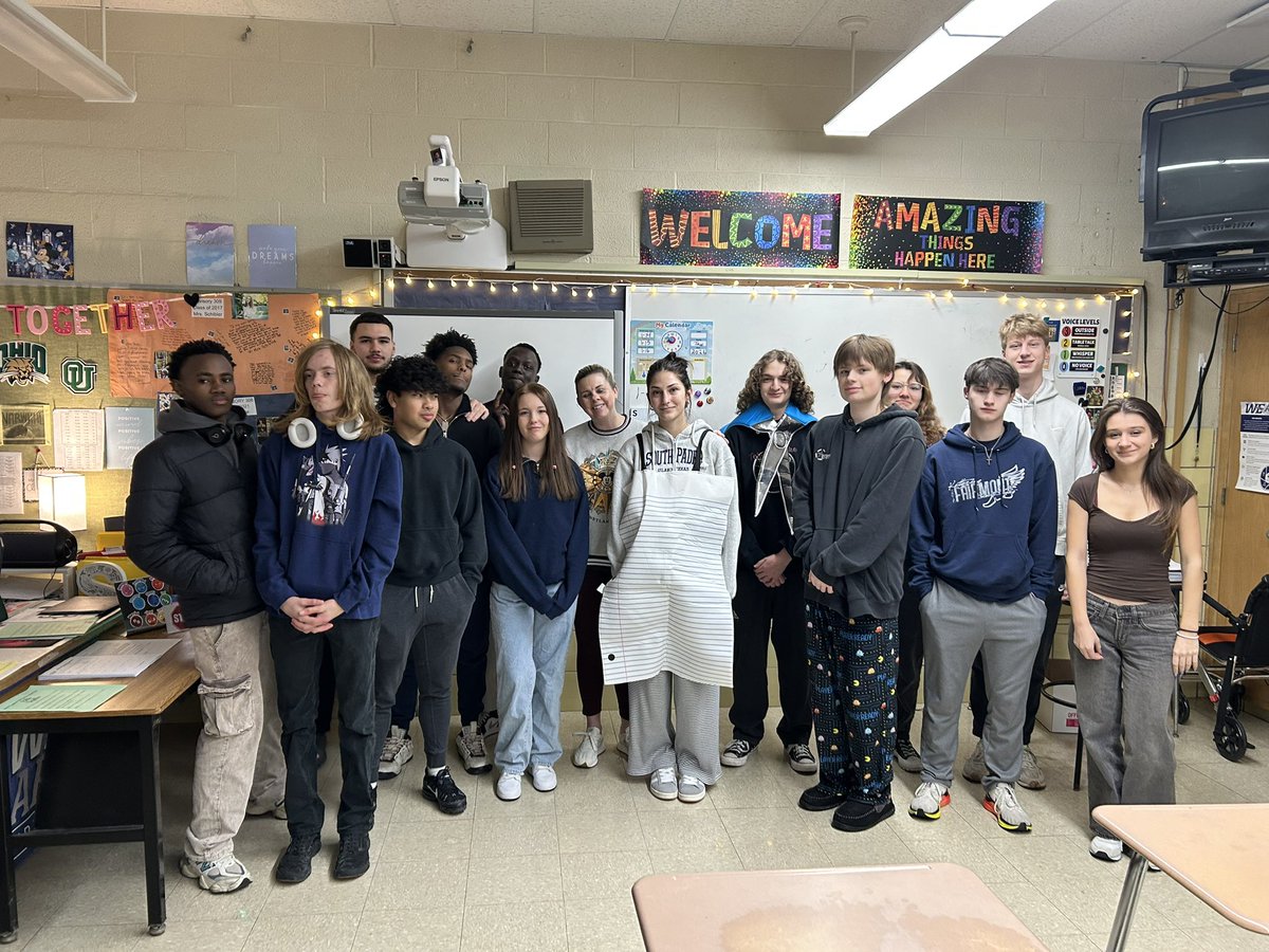 Mrs. Schibler tweet media