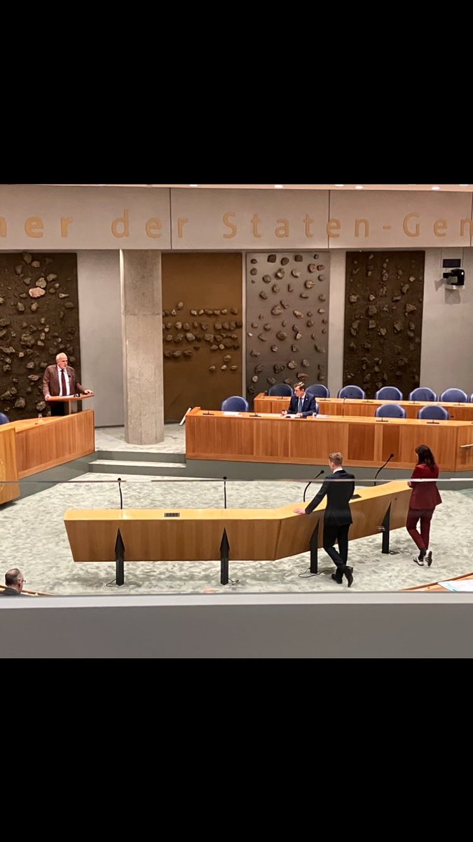 Weer Kamerdebat over herstel Groningen.Weer fouten in rapporten, versterking moeizaam, rechtszaken tegen bewoners, en meerderheid Kamer die vindt dat overheid het beter moet doen. En dat terwijl sommige partijen alweer roepen ‘drill baby drill’