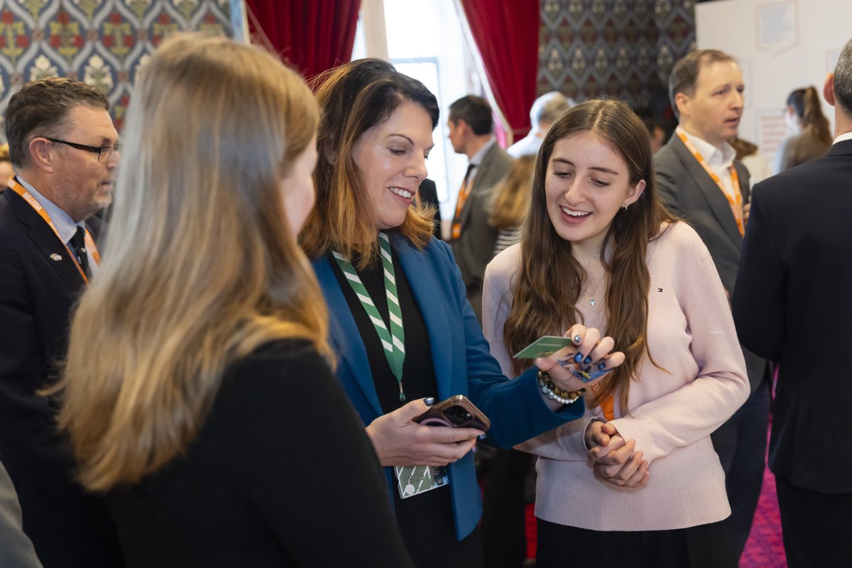 LifeLab (@lifelabsoton) on Twitter photo Last week, we were at the Houses of Parliament <a href="/POST_UK/">POST (UK Parliament)</a> for #EvidenceWeek with <a href="/senseaboutsci/">Sense about Science</a>.
<a href="/KathWT/">💛💙 Kath Woods-Townsend 💙💛</a>, <a href="/ProfJWHolloway/">John Holloway</a> and two of our Youth Panel members presented our work to MPs on how young people see #vaping.
Read more 👉 lifelabonline.org/local/pages/?i… Last week, we were at the Houses of Parliament <a href="/POST_UK/">POST (UK Parliament)</a> for #EvidenceWeek with <a href="/senseaboutsci/">Sense about Science</a>.
<a href="/KathWT/">💛💙 Kath Woods-Townsend 💙💛</a>, <a href="/ProfJWHolloway/">John Holloway</a> and two of our Youth Panel members presented our work to MPs on how young people see #vaping.
Read more 👉 lifelabonline.org/local/pages/?i…