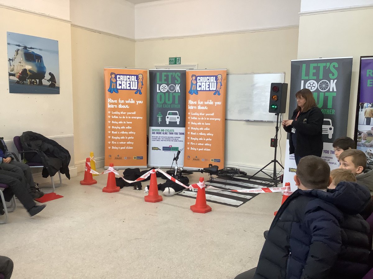 Miss Taylor (@misstaylorcarrm) on Twitter photo What a wonderful time Y5 had at Cruical Crew on Monday! We were given some really useful, practical information to keep us safe! ⛑️🦺
<a href="/Carrmillprimary/">Carr Mill Primary</a>
#teamcarrmill What a wonderful time Y5 had at Cruical Crew on Monday! We were given some really useful, practical information to keep us safe! ⛑️🦺
<a href="/Carrmillprimary/">Carr Mill Primary</a>
#teamcarrmill
