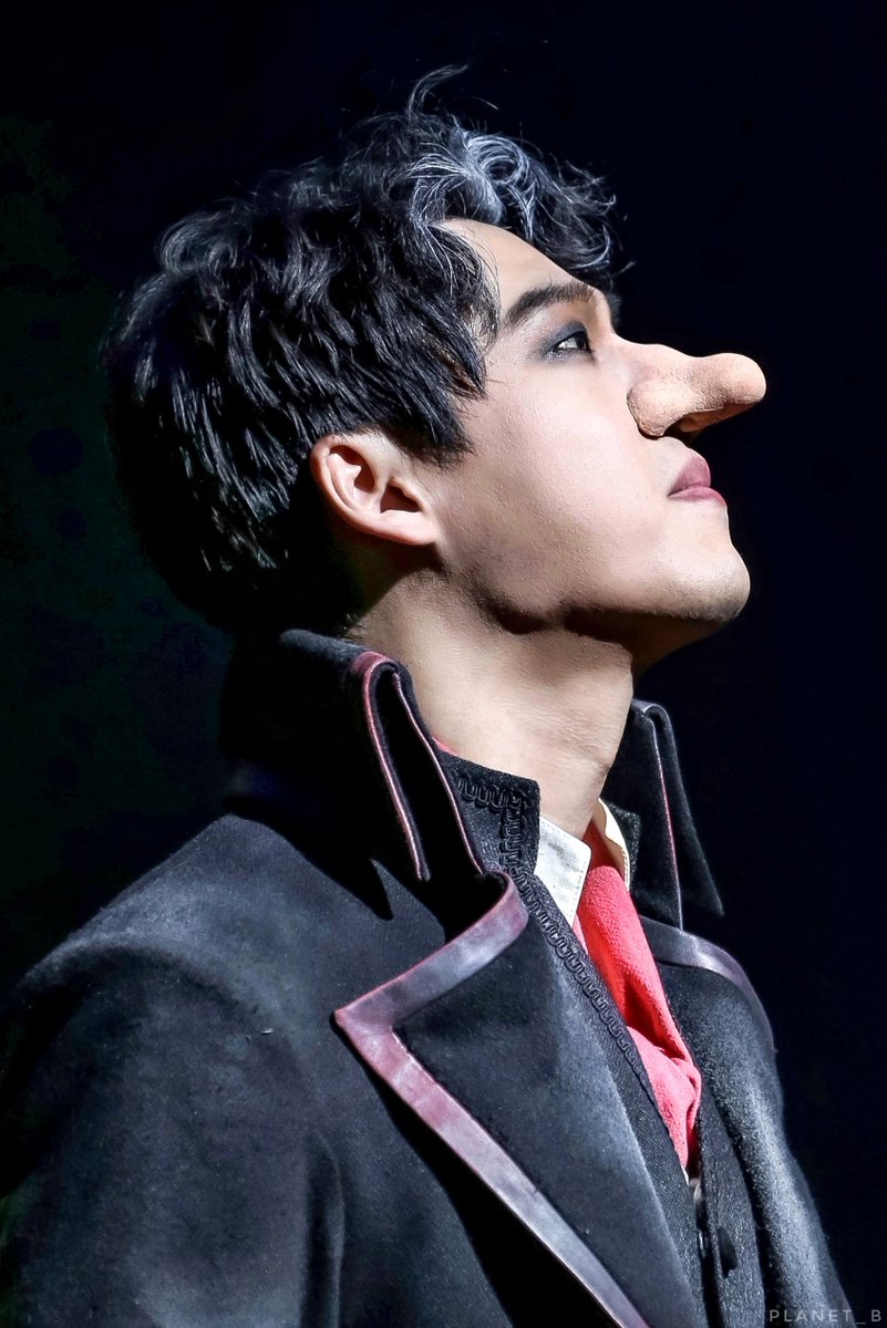 250129 뮤지컬 #시라노 커튼콜데이

#최재림 시라노

자 긴장해 폭풍이 칠 테니
우릴 인도해 시라노여