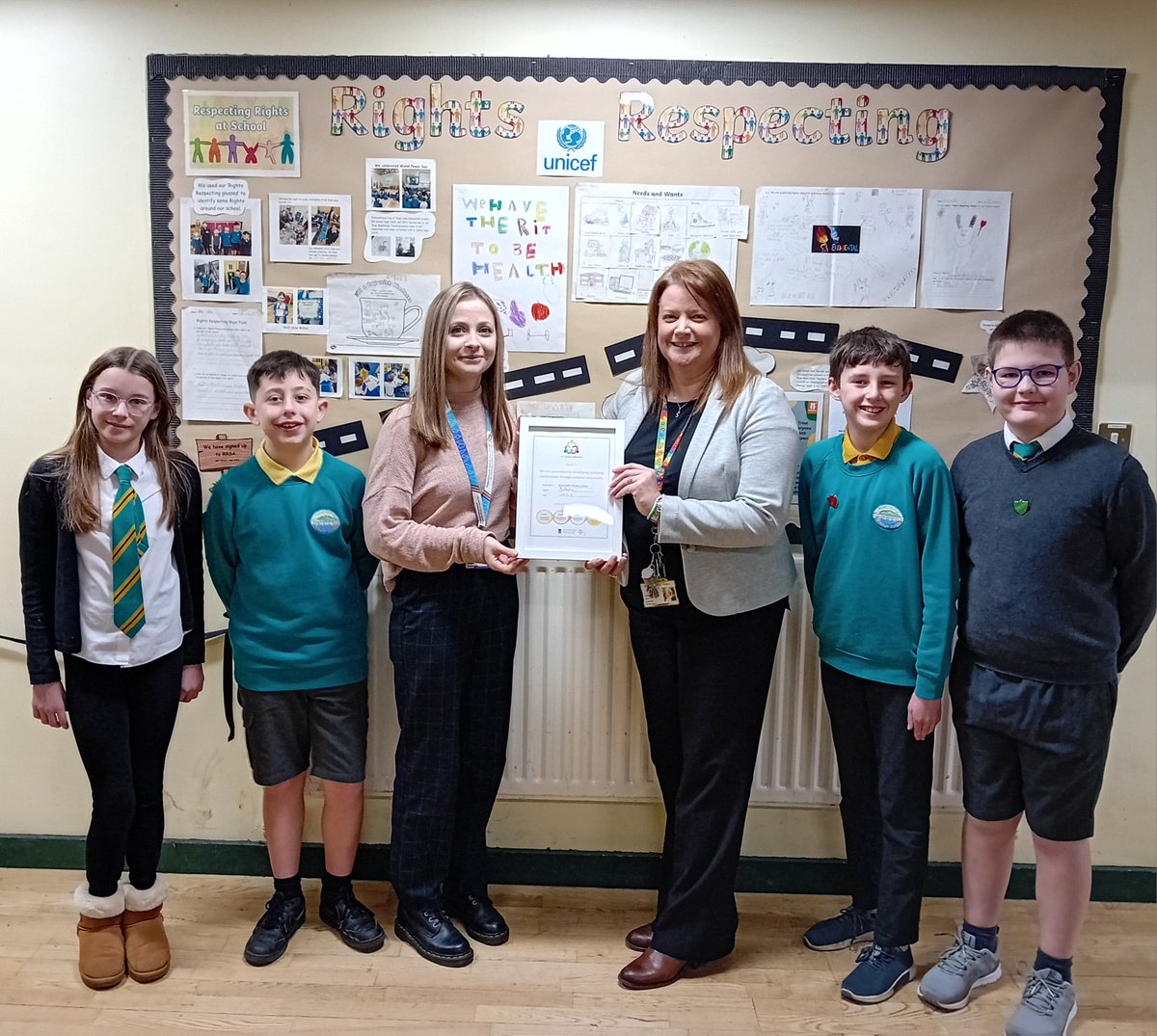 PKCnurture's tweet image. Congrats @MoncreiffePS  for achieving Level 1 Accreditation for their work on Nurture Principle 2, this involved developing the environment, sensory kits, consistent routines, scripts &amp;amp; more! Pictured are house captains who shared that their school is &quot;calm   and understanding&quot;🌟