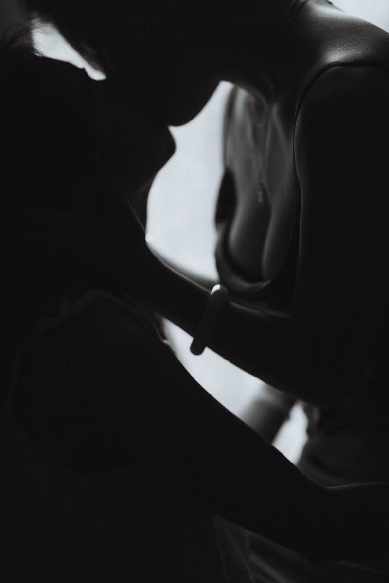 杭州上海宁波有没有le可以拍百合片的
互勉私房摄影，欢迎找我约拍
#杭州约拍  #上海约拍 #宁波约拍 #私房约拍 #le #les #百合 #女同 
投稿大佬：
@Fengsiyuan 
 @tbzt2024 
@wqganenshi_ https://t.co/NDDIblxBxo