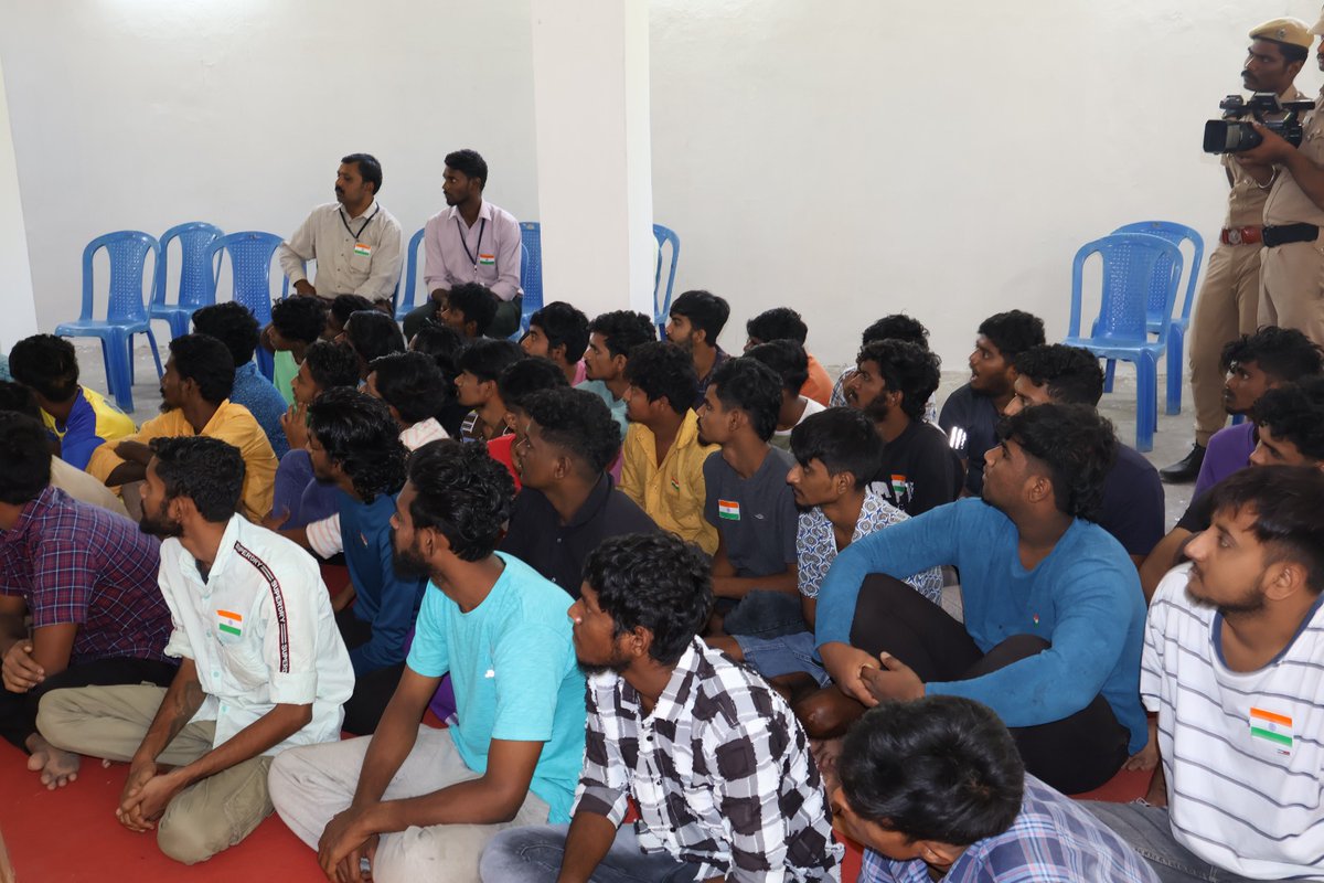 During 76th Republic Day celebrations  at  Sub Jail, Saidapet,  Hon'ble Justice Thiru S. M. Subramaniam was explained the reformation efforts on  young petty offenders by the Department by  Dr. Maheshwar Dayal, IPS, DG of Prisons, Tamil Nadu.