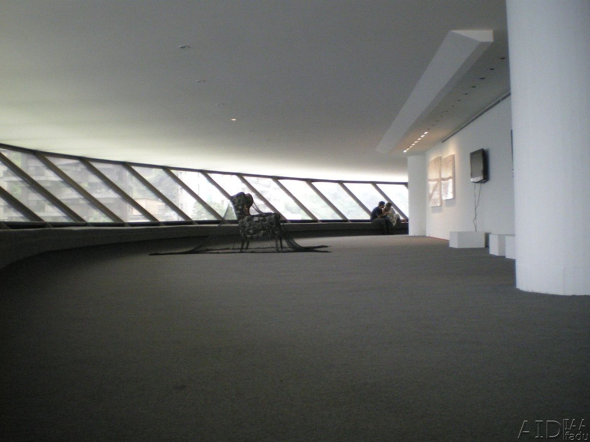 aidfadu's tweet photo. SALA PERIMETRAL . MAC de Niterói | AID•FADU•UBA https://t.co/fvtB681nly. https://t.co/XMHuygto21