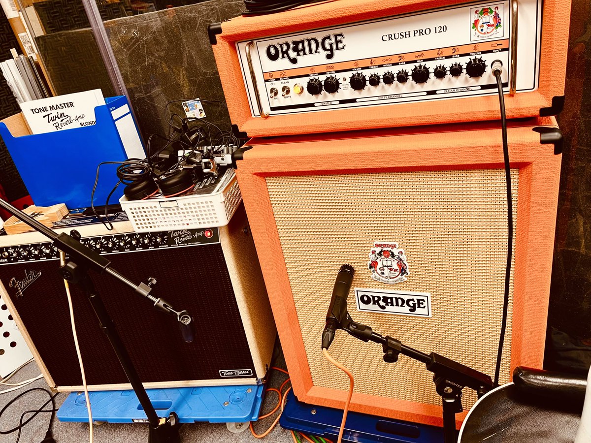 Bijyomaru_offi's tweet photo. #FENDER のアンプって、ず〜っと苦手意識があって、それはお酒で言うと日本酒だけは何が美味いのか、かなりの間分からなかった事と似ている。で、やっとその良さが理解できる歳になったわけで🍶特にこの #ToneMaster の素晴らしさといったら❗️👍

https://t.co/3V4qjmnR3f
#坂川美女丸 #カブキロックス https://t.co/tT9xRtEKEE