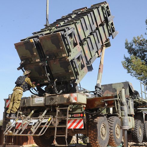 According to Axios, citing an unnamed Israeli official, Israel contacted Russia about the transfer of 90 “Patriot” air defense missiles and a number of PAC-2/GEM+ “Patriot” batteries prior to making the transfer to the United States. They reportedly told Russia that they were