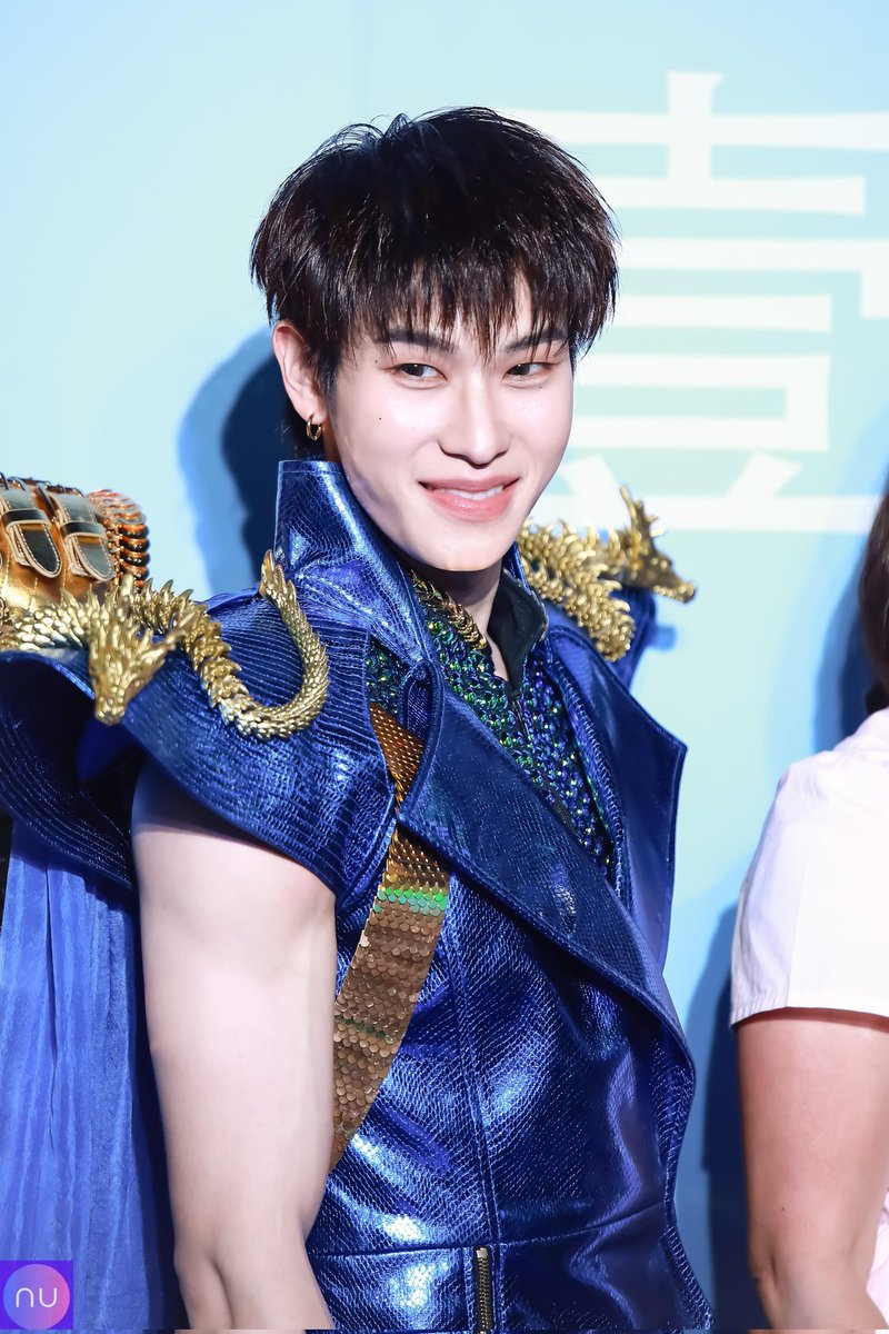 NNEWs_Uent's tweet photo. “ออฟโรด กันตภณ” ร่วมงาน “ONE DYNASTY Chinese New Year Celebration 2025” ชวนร่วมสัมผัสประสบการณ์มงคลรับศักราชใหม่อย่างยิ่งใหญ่

OUROAD X ONE BANGKOK CNY 2025 
#OneDynastyChineseNewYear2025
#OneDynastyxDAOUOFFROAD
#DaouOffroad #ต้าห์อู๋ออฟโรด
#OFFROAD #ออฟโรด #OffroadKTP https://t.co/yZdfbX8QZO