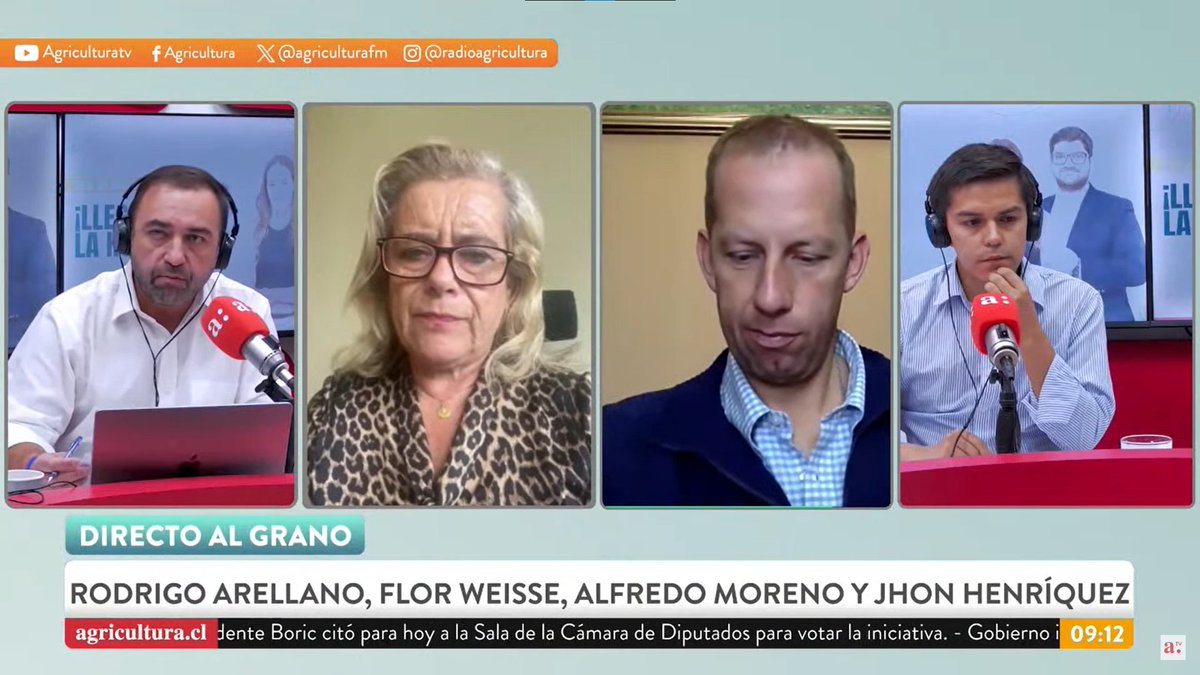 Directo al Grano (@algrano921) on Twitter photo Ya comenzó #DirectoalGrano! En este capítulo,
<a href="/rearellano/">Rodrigo Arellano F.</a> conversa con <a href="/florweissen/">Flor Weisse Novoa</a>, <a href="/amorenoe/">Alfredo Moreno E</a> y <a href="/johenriquez93/">John Henriquez</a>.
Nos escuchas en <a href="/AgriculturaFM/">Agricultura</a> 📻 Ya comenzó #DirectoalGrano! En este capítulo,
<a href="/rearellano/">Rodrigo Arellano F.</a> conversa con <a href="/florweissen/">Flor Weisse Novoa</a>, <a href="/amorenoe/">Alfredo Moreno E</a> y <a href="/johenriquez93/">John Henriquez</a>.
Nos escuchas en <a href="/AgriculturaFM/">Agricultura</a> 📻