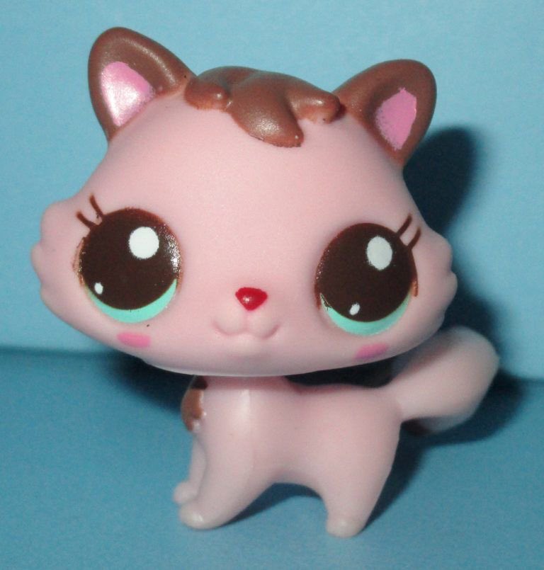 i freaking love lps babies