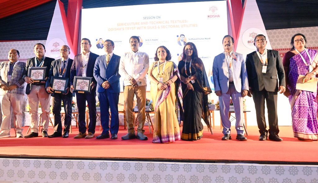 csbmot's tweet photo. On 29.01.2025, Shri P. Sivakumar, IFS, Member Secretary, CSB presented valuable inputs at Sectoral Session II on Sericulture &amp; Technical Textiles: Odisha’s Tryst with Silks &amp; Sectoral Utilities during #UtkarshOdisha #MakeInOdisha Conclave 2025. #silk #75silkenyearsCSB #textiles https://t.co/9TaQxB02vM