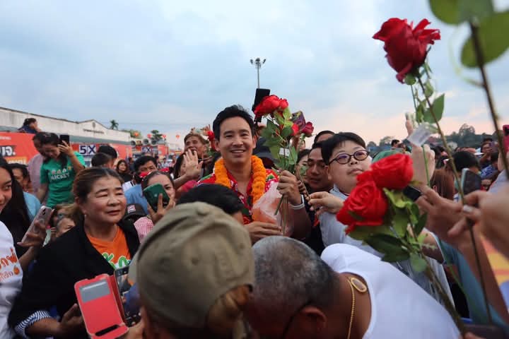 คนสุราษฎร์ฯโคตรน่ารักกับคุณทิมกับหมอมุดสังจริงๆ ชักอยากเห็นเซอร์ไพรส์ที่นี่จริงๆ