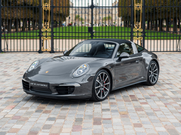 ArtradeApp's tweet photo. Is it really a luxury marketplace without luxury cars? 

Shape the future of Artrade with us: what would you buy and drive home with your $ATR staker's discount of up to 40%? 

Porsche, Mercedes, Tesla, Ferrari... ?

Vote now: https://t.co/nSVC0SnG6Q https://t.co/ojrx5Kdku4