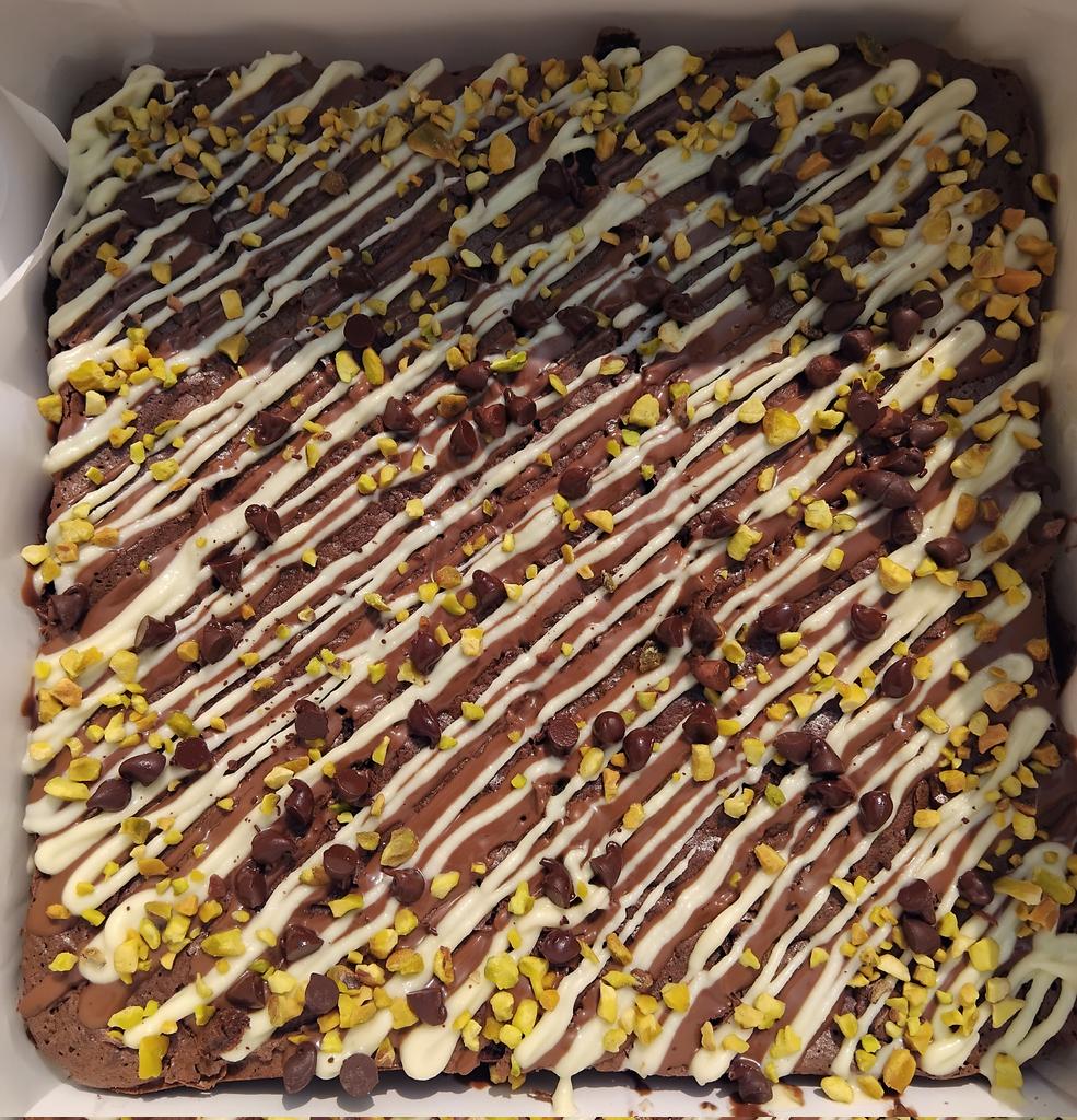 LalyTopanou's tweet photo. @BassaSucre Mon business,

Plus d'info sur @Pastry_E https://t.co/k2maBhR959