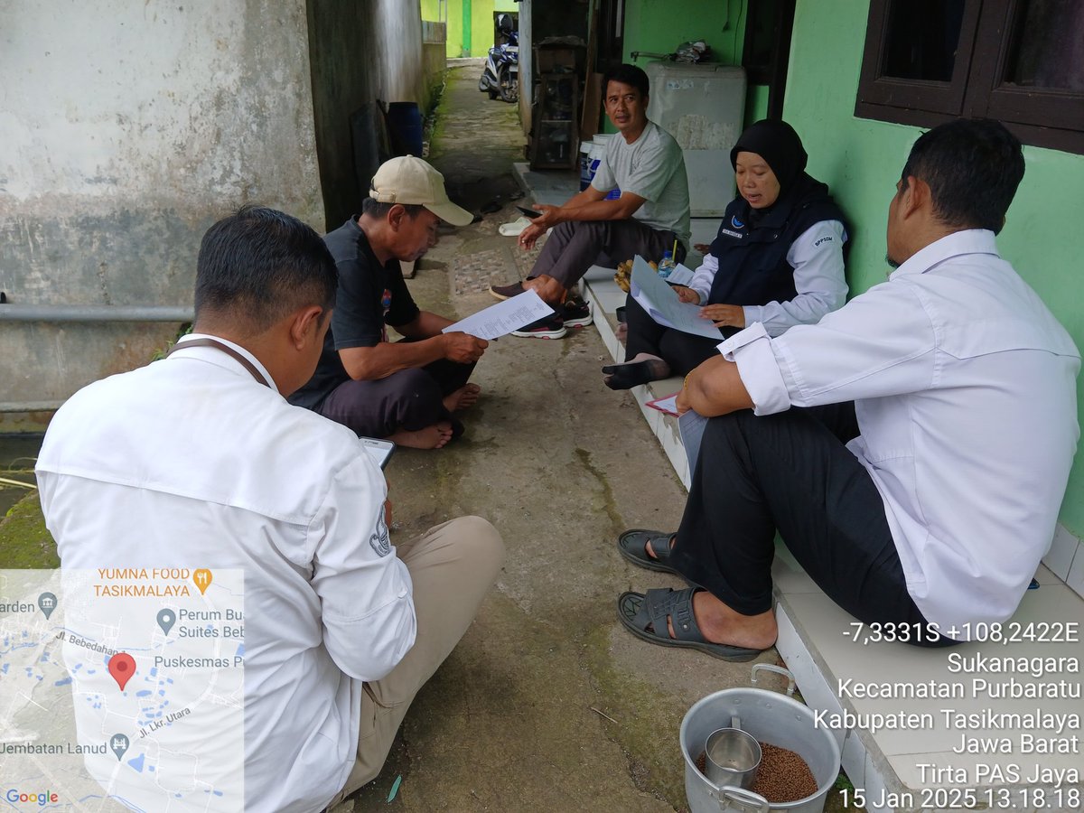 EvaRavela's tweet photo. Rabu(15/01/25), Eva Ravela NS, Luhkan Kota Tasikmalaya, di Pokdakan Tirta PAS Jaya, Kel. Sukanagara,  Pembinaan teknis dan Sosialisasi Peraturan KP
#GiatLuhkanSatminkalBogor
#Aktivitas  #KtTasik #luhlapor
@bppsdm_kp  @pusluh_bppsdm
@brpbatpp_bogor https://t.co/T0KVRFqeDI