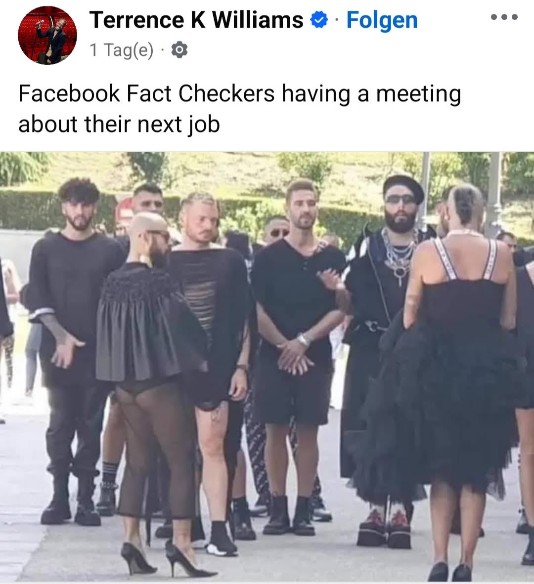 ullikei's tweet image. 