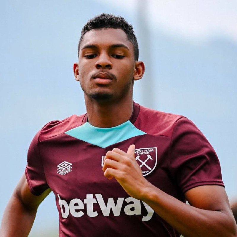 Goal90Reader's tweet photo. 🚨 Shakhtar Donetsk have offered €15M to West Ham for Luis Guilherme.

(Source: Fabrizio Romano) https://t.co/3087CYnBTk