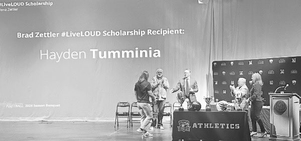 Honored is an understatement #LiveLOUD <a href="/BradZettler/">Brad Zettler</a> 🪽🙏🏼 

<a href="/MiltonEagles_FB/">Milton High School Football</a>