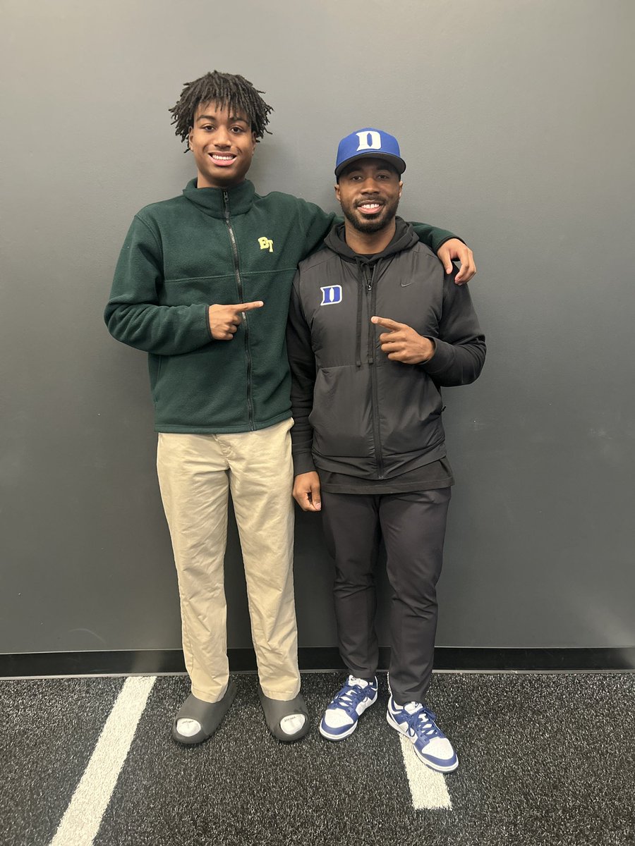 TJ Truth Umenyiora 3⭐️ (@truthumenyiora) on Twitter photo After a great conversation with <a href="/VBentley_2/">V'Angelo Bentley</a>, I’m BLESSED to receive my 16th D1 offer from Duke!! <a href="/DukeFOOTBALL/">Duke Football</a> #AGTG
<a href="/OsiUmenyiora/">OSI</a> <a href="/BTProspects/">Blessed Trinity Football Prospects</a>
<a href="/CoachEdDudley63/">Ed Dudley</a> <a href="/CJacksonPRZ/">Connor Jackson</a>
<a href="/CoachTBarr/">#BESTAVAILABLE</a> <a href="/CoachKent41/">Clinton Kent</a> <a href="/samspiegs/">Sam Spiegelman</a> <a href="/RecruitGeorgia/">Recruit Georgia</a> <a href="/247Hudson/">Hudson Standish</a> <a href="/gdudley18/">Gordon Dudley</a> <a href="/adamgorney/">Adam Gorney</a> <a href="/tballardqbcoach/">Tony Ballard</a> After a great conversation with <a href="/VBentley_2/">V'Angelo Bentley</a>, I’m BLESSED to receive my 16th D1 offer from Duke!! <a href="/DukeFOOTBALL/">Duke Football</a> #AGTG
<a href="/OsiUmenyiora/">OSI</a> <a href="/BTProspects/">Blessed Trinity Football Prospects</a>
<a href="/CoachEdDudley63/">Ed Dudley</a> <a href="/CJacksonPRZ/">Connor Jackson</a>
<a href="/CoachTBarr/">#BESTAVAILABLE</a> <a href="/CoachKent41/">Clinton Kent</a> <a href="/samspiegs/">Sam Spiegelman</a> <a href="/RecruitGeorgia/">Recruit Georgia</a> <a href="/247Hudson/">Hudson Standish</a> <a href="/gdudley18/">Gordon Dudley</a> <a href="/adamgorney/">Adam Gorney</a> <a href="/tballardqbcoach/">Tony Ballard</a>
