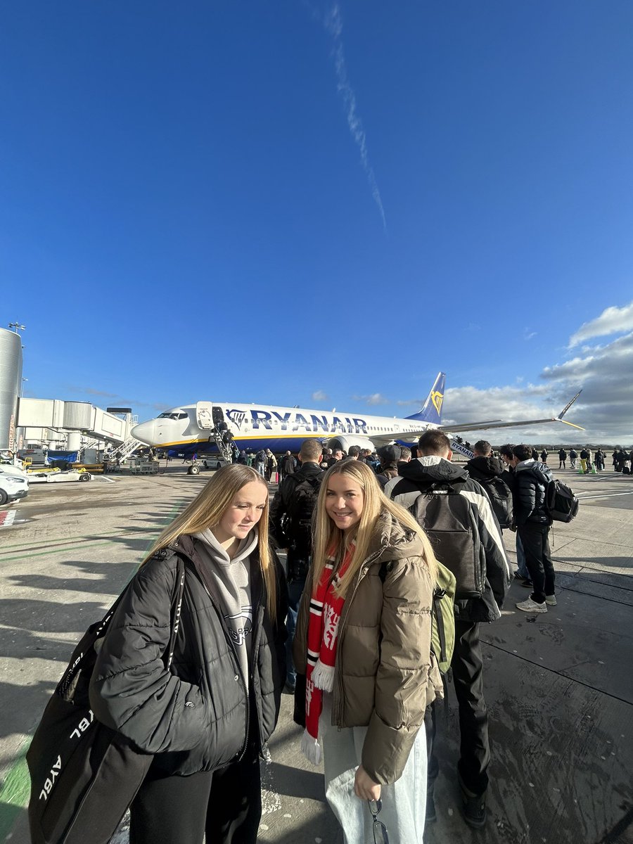 Bucharest away incoming 🇾🇪