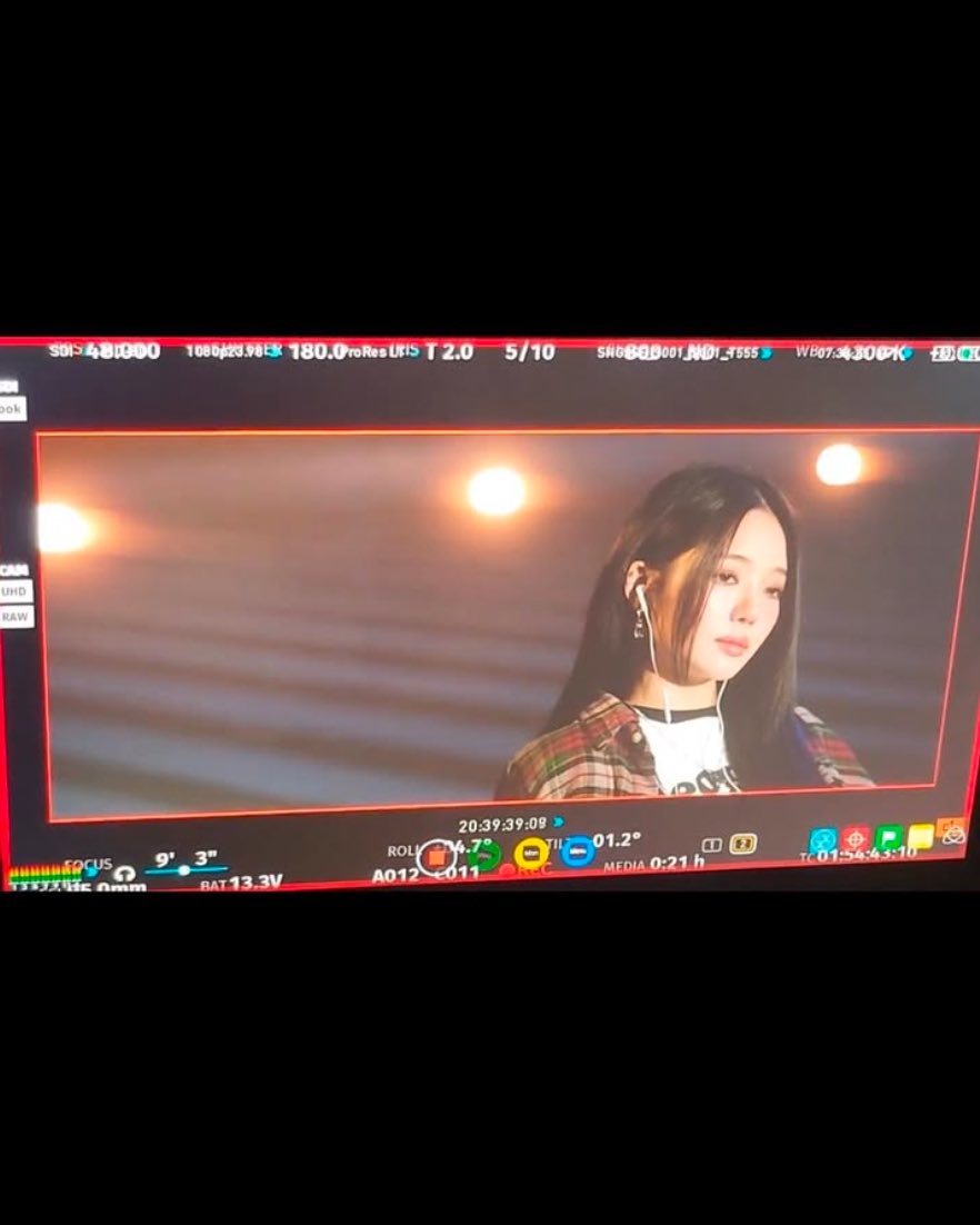 rbflo_27's tweet photo. 왜 2024년을 정리하는게 아니라, 프로미스나인으로서의 노지선을 마무리하는 것 같은 느낌일까 https://t.co/DKEw1UDv7i
