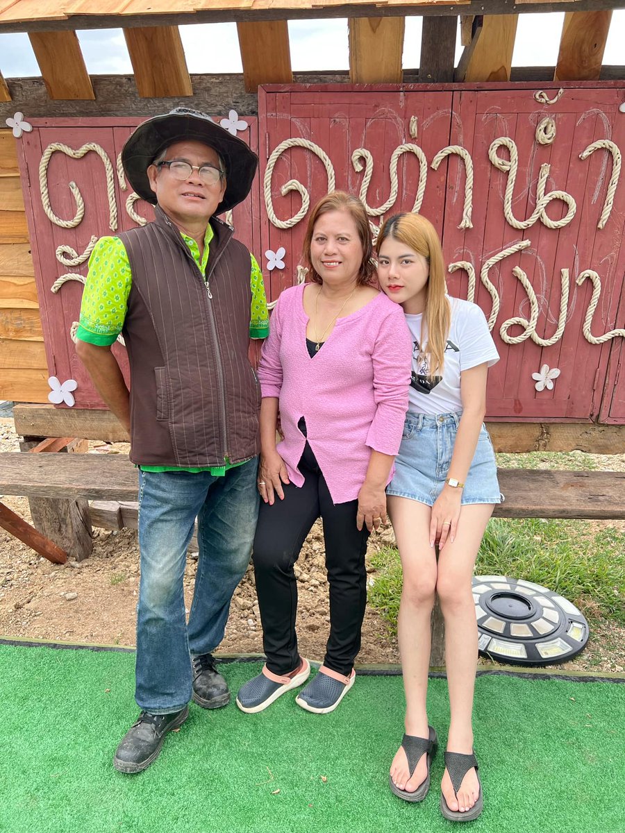 คนที่ค่อยอยู่ข้างๆ ก็มีแต่ พ่อกับแม่ จริงใจ กับเรามากที่สุดแล้ว 

#ฝากตดตาม #ฝากรทวตใหดวยนะคะ  #หาคนคย #เหงาๆ #คยได #โสด #ชอบคนอาย50    #หาแฟน 
 #โสดโปรดจบ #หาคนดแลหวใจ