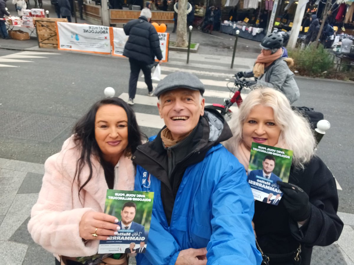 MatteoGiam's tweet photo. Ce matin, tractage au marché de Billancourt dans une ambiance conviviale et déterminée !  

À quelques jours du 1er tour, nos équipes restent mobilisées pour défendre nos idées et aller à la rencontre des Boulonnais.  

Le 2 février, votez @RNational_off ! 🇫🇷  

#circo9209 https://t.co/taIYwQJSfl