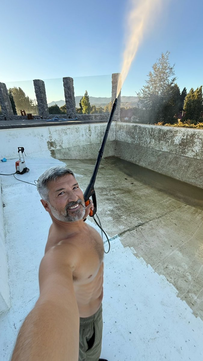 matudupuy's tweet photo. Piletero 💦 https://t.co/PgzvkzrMZb