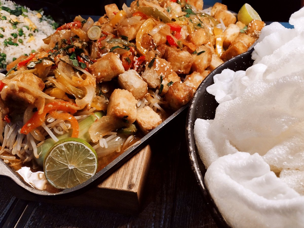 Streatham & Clapham High School (@schsholroydhowe) on Twitter photo Lunar New Year celebrations - Gong Xi Fa Cai #LunarNewYear2025 #fortune #schs #bangbangtofu #holroydhowe <a href="/SCHSgdst/">Streatham & Clapham High School</a> <a href="/Head_SCHS/">Cathy Ellott</a> <a href="/melrahaman/">Melissa Rahaman</a> <a href="/gregrebourg/">@gregrebourg</a> <a href="/CharlieW0109/">Charlie Warren</a> <a href="/Grantmorris83/">Grant Morris</a> <a href="/HolroydHowe/">Holroyd Howe</a> Lunar New Year celebrations - Gong Xi Fa Cai #LunarNewYear2025 #fortune #schs #bangbangtofu #holroydhowe <a href="/SCHSgdst/">Streatham & Clapham High School</a> <a href="/Head_SCHS/">Cathy Ellott</a> <a href="/melrahaman/">Melissa Rahaman</a> <a href="/gregrebourg/">@gregrebourg</a> <a href="/CharlieW0109/">Charlie Warren</a> <a href="/Grantmorris83/">Grant Morris</a> <a href="/HolroydHowe/">Holroyd Howe</a>