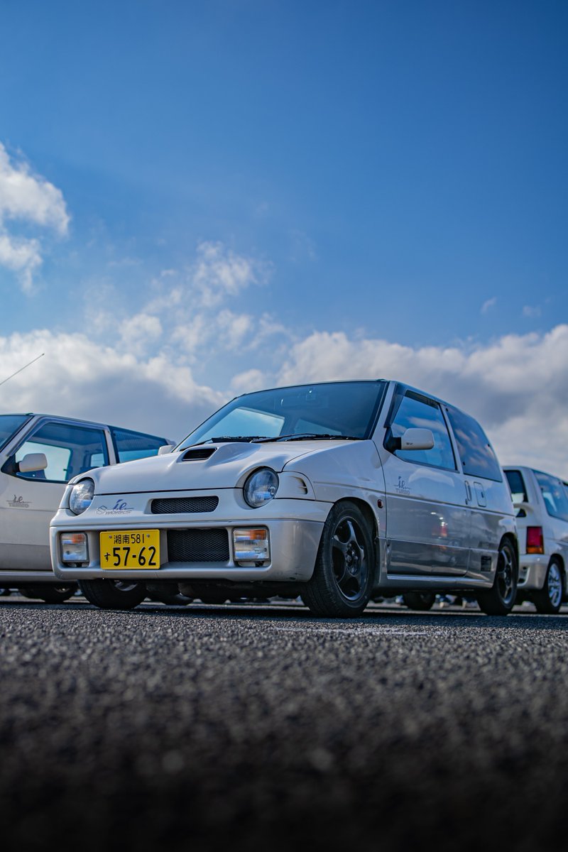 ndktyhm334's tweet photo. このアルトは30万円で買い手募集してます
ノリで買ってしまったけどあまりにも外装と錆びの状態が良いです
とはいえAT ieなのでメインカーというよりは通勤車でおすすめ。
車高調抜けてるのでカヤバSRに交換もOK
冷房◎
とはいえ知り合い以外には特に声掛けてないので売れなくても良い https://t.co/MqX13n9OWE