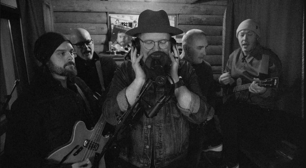 PHAREFM's tweet image. 🎙️ [REPLAY] Behind The Song / l’histoire du morceau — « Oh Death », MercyMe 
 &quot;Mort, on n&apos;a pas peur de toi, tu n&apos;es pas la fin !&quot;
pharefm.com/2025/01/29/beh… #behindthesong #lhistoiredumorceau #mercyme #ohdeath