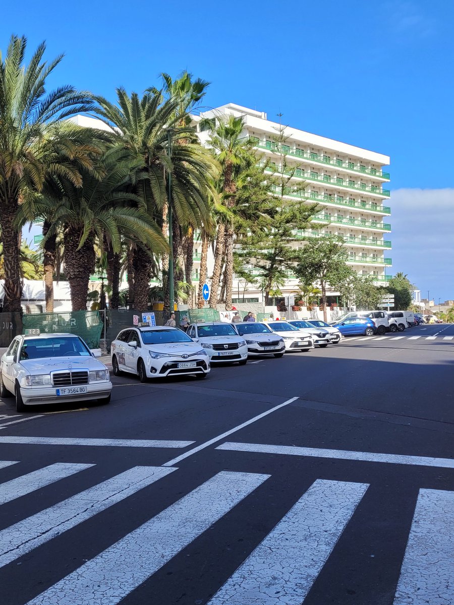 📍 ÉLITE TAXI PUERTO DE LA CRUZ 

Ejerciendo nuestro derecho a parón nacional por el abuso desmesurado de las aseguradoras de 10h a 13h