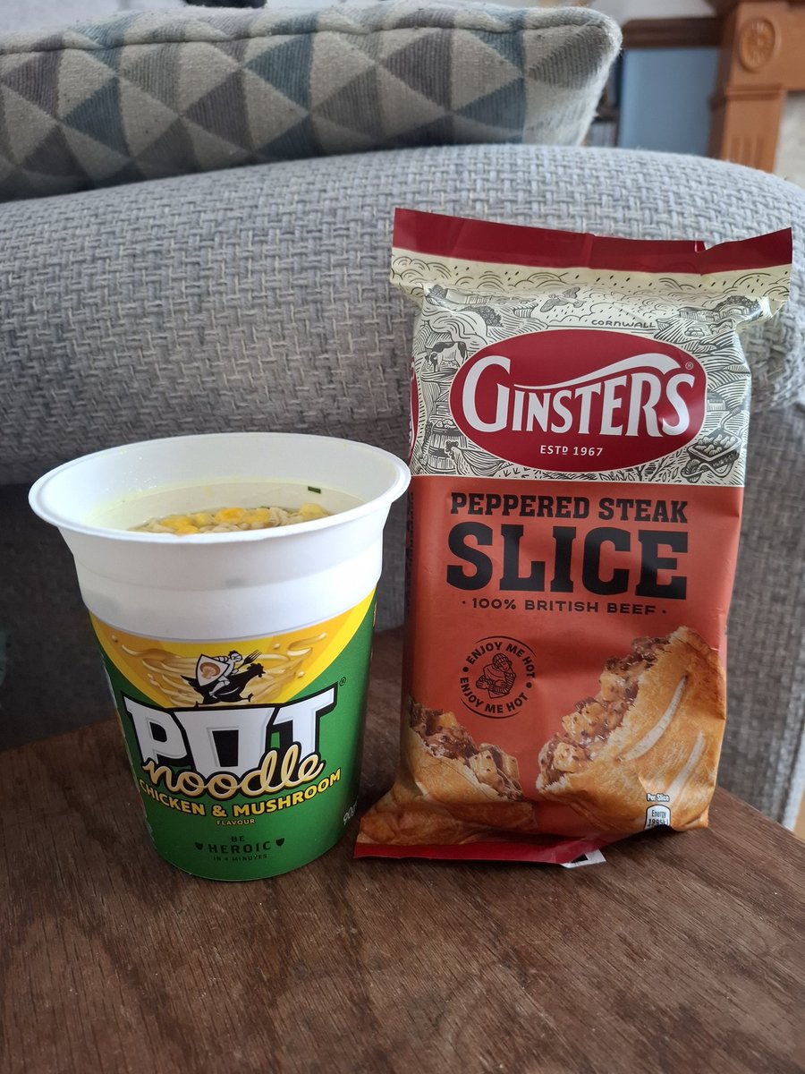 StephenHavard's tweet image. After a stressful morning in work, only a Pot Noddle and a Ginsters slice can cheer me up 😄 #potnoodle #minsters #LunchBreak
