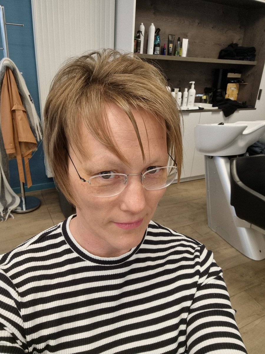 Als de kapper vindt dat je een Karen - hoofd hebt 🤷