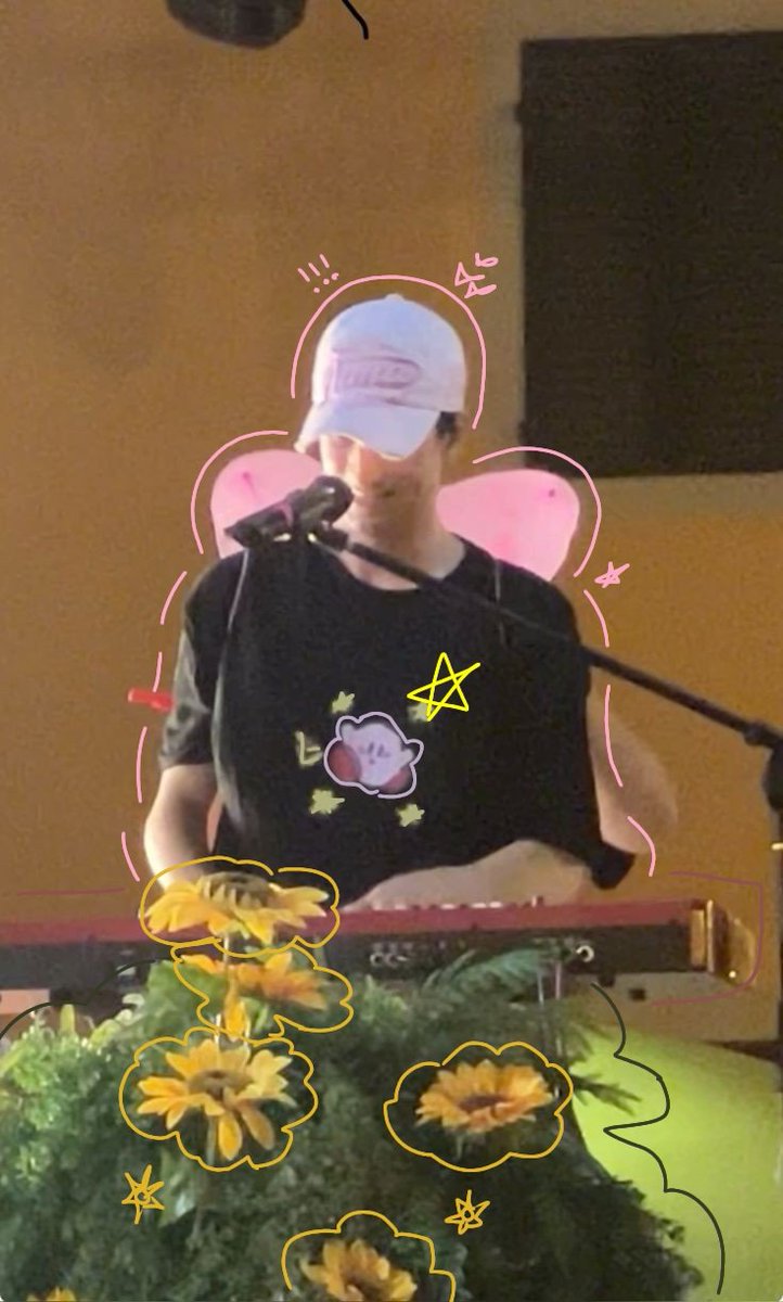 erinsversionnn's tweet photo. erin as a fairy with a kirby shirt https://t.co/8HGkmd3iX2