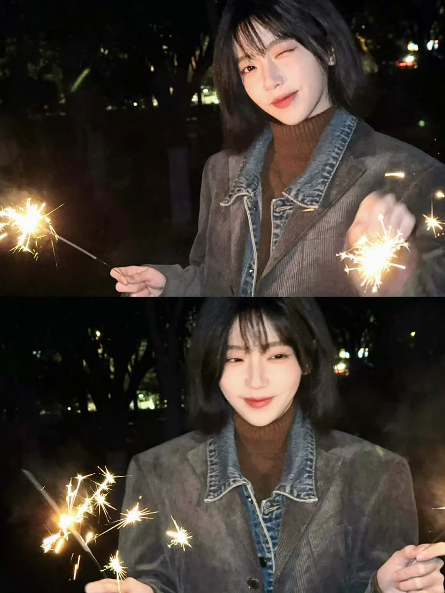 anyway, it’s the little moments like this that make the night more fun. sometimes, happiness doesn’t need anything big, just an oversized jacket, chilly weather, and a little light in your hands. who wants to play with sparklers with me? 🎇