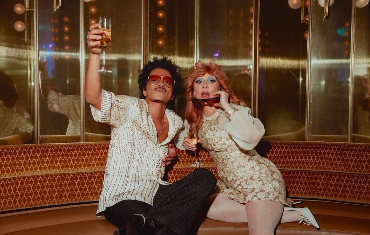 GagaInArabic's tweet photo. عادت اغنية Die With A Smile لـ ليدي قاقا وبرونو مارس الى المركز الاول في المخططات العالمية بأكثر من 9.431 مليون استماع

اكملت الان 109 ايام بالمركز الاول وبذلك تصبح ثالث اكثر اغنية بقاءً في المركز الاول بالتاريخ! https://t.co/sawjndavoT