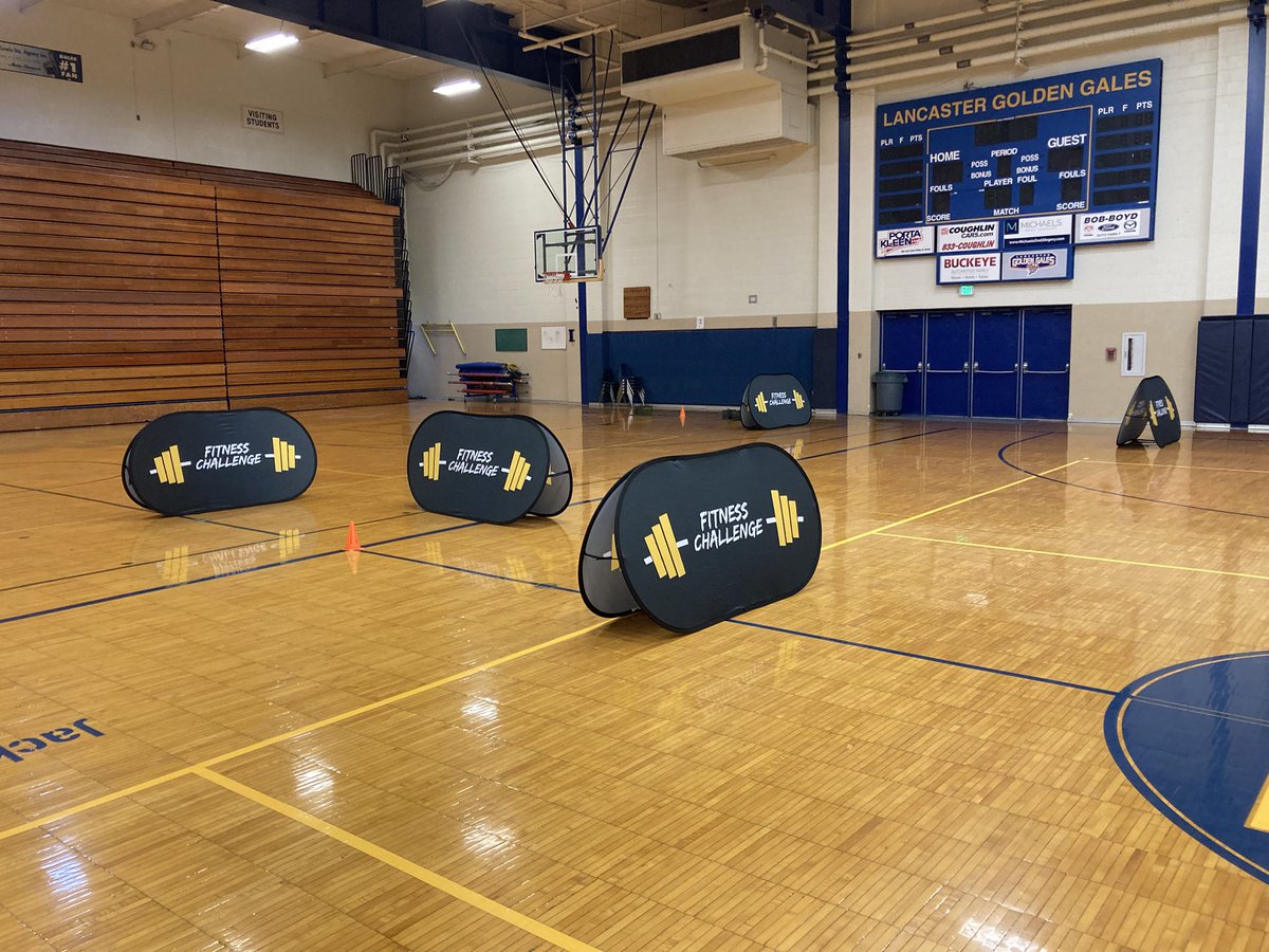 LHSMrKnuckles's tweet photo. Competition and Fitness classes participating in the Army Challenge today. Thank you to the Army! https://t.co/EKlY40x60k