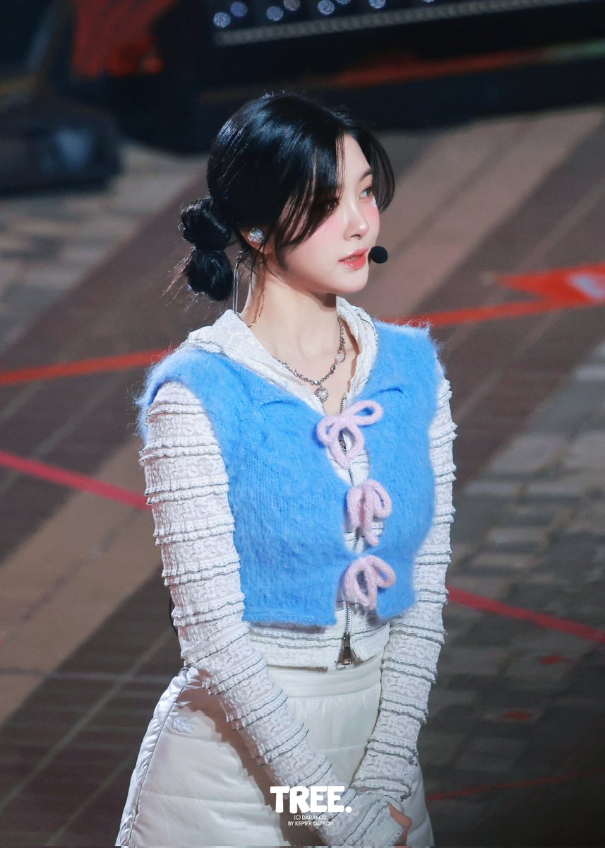 250129 🐿

#케플러 #Kep1er
#김다연 #キムダヨン
#KimDaYeon #Dayeon